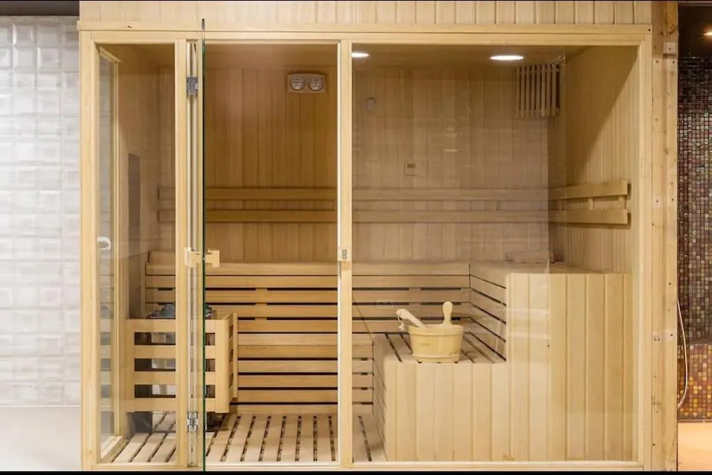 Stunning 2 Bedroom Apartment. 丰希罗拉 公寓